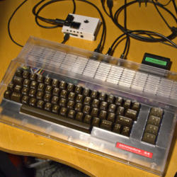 MaxFake64, Commodore 64 kompletně z nových součástek