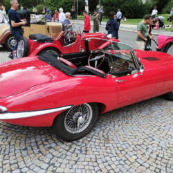 Pár fotek automobilových veteránů…