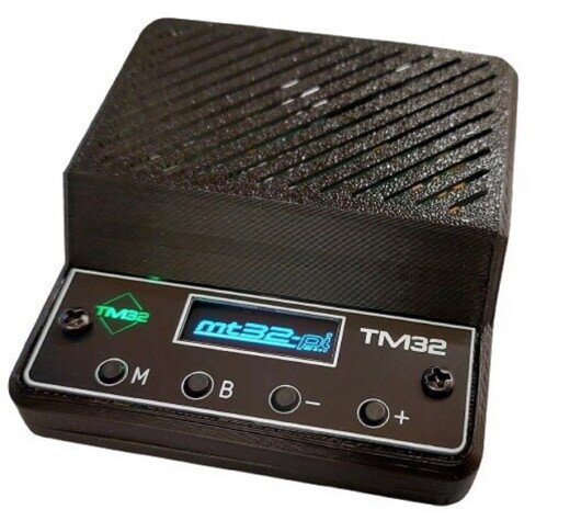 TM32, nový MIDI syntetizér v nabídce Serdashopu