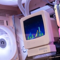 Thermaltake Retro 260 TG & Retro 360 TG, nové retro skříně pro moderní PC