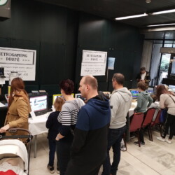 Debriefing: retroherní doupě na Maker Faire Karlovy Vary počtvrté