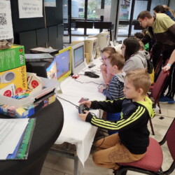 Debriefing: retroherní doupě na Maker Faire Karlovy Vary počtvrté