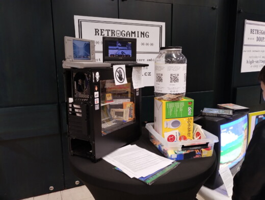 Debriefing: retroherní doupě na Maker Faire Karlovy Vary počtvrté