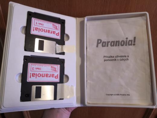 Krabice: Paranoia!