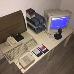 Pěkná Amiga 500 na aukru