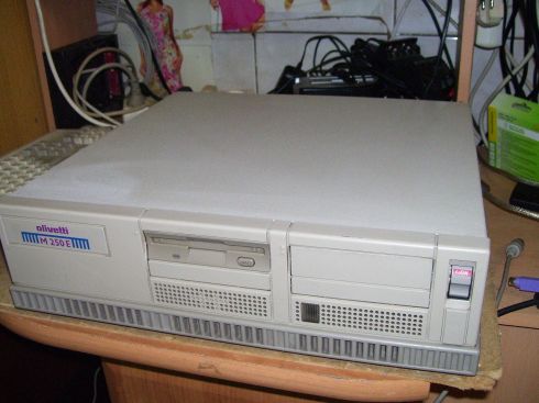 pc-olivetti-M250E.jpg