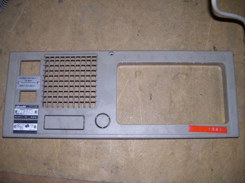 zadní-plast-olivetti-XP1338.jpg